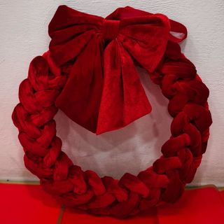 corona appendi porta di ciniglia