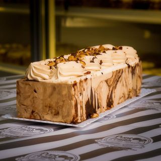 Tronchetto alla nocciutella