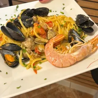 Tonnarelli allo scoglio