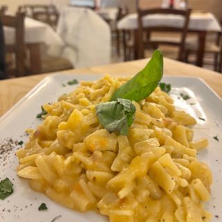 Pasta patate e provola