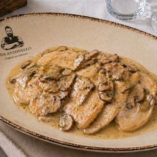 Scaloppina di pollo ai funghi porcini