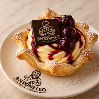 Cestini di pasta sfoglia crema e amarene
