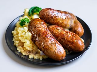 Salsiccia doppia a punta di coltello