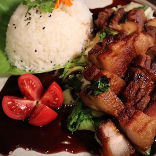 Thai Style Crispy Pork Belly (non piccante)