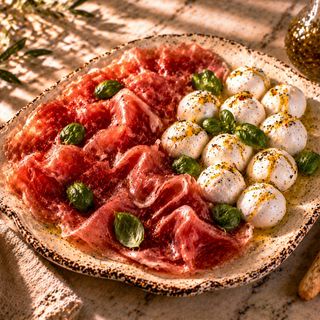 Prosciutto crudo di Parma e mozzarella di bufala campana