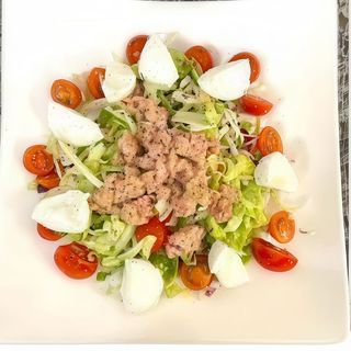 Insalata di tonno