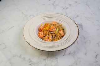 Spaghetti di Riso (gamberi e verdure) + Involtini primavera