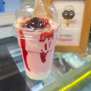 YOGURT SHAKE CROCCANTE AMARENA/o GUSTI A SCELTA IN OPZIONI