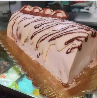 Tronchetto kinder bueno bianco