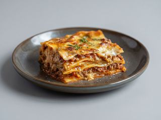 LASAGNE ALLA BOLOGNESE 300 GR