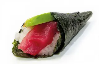 80 Temaki maguro