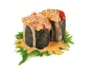 74 Gunkan spicy maguro