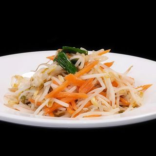 Germogli di soia saltati