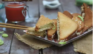 Toast di gambero con sesamo