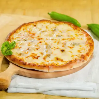 Quattro formaggi - pizza tonda