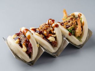 CHICKEN BAO 