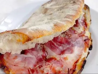 Panuozzo pancetta