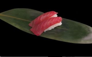 45 Nigiri maguro