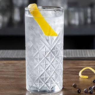 Cocktail Gin Tonic Hendricks