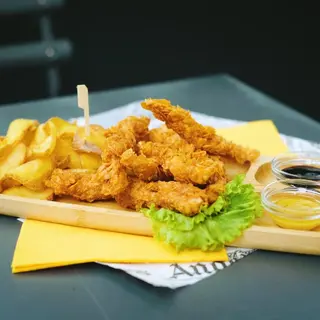 Fingers di Pollo con patate rustiche