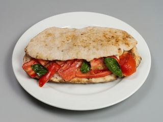 Panuozzo caprese metà SENZA GLUTINE
