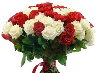 Composizione di rose bianche e rosse