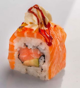 Nigiri maki salmon Philadelphia - 8 pezzi
