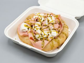 Montanara Mortadella & Pistacchio