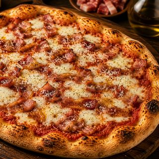Pinsa romana rossa amatriciana