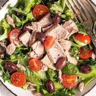 Insalatone della ragazza