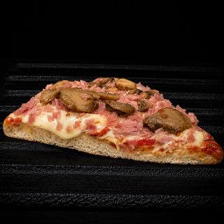 Prosciutto e funghi champignon