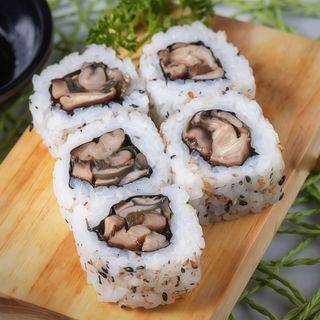 Uramaki Shitake