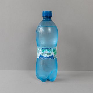 Acqua frizzante 