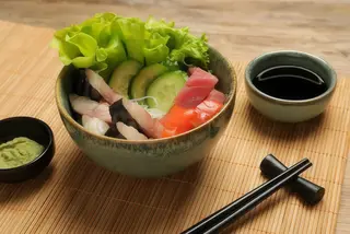 17. Insalata di sashimi
