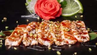 200. Tataki tuna 6 pezzi