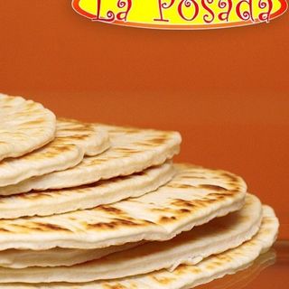 Pomodoro, mozzarella, fricò di melanzane peperoni, zucchine e patate