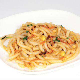 W031 -  Udon con pollo