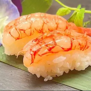 S006 - Nigiri Amaebi