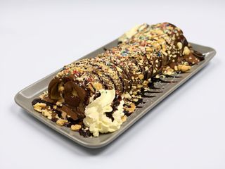 Crêpe roll Kinder Bueno