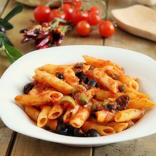 Penne alla puttanesca