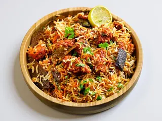 BONELESS CHICKEN BRIYANI