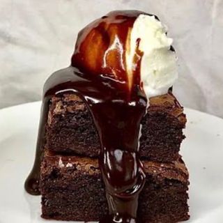 Brownies con gelato alla crema