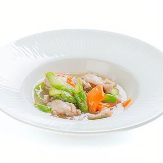 204. Manzo con asparagi