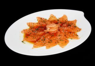 35 - Carpaccio Sake (9 pezzi)