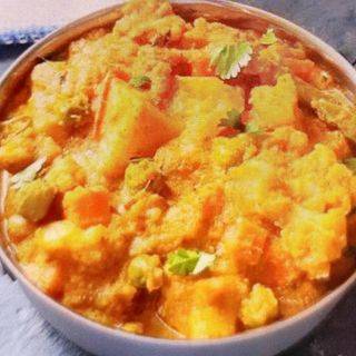 32 Vegetarian korma