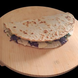 Grana,melanzane grigliate,zucchine trifolate, cavolo viola e pesto di agrumi