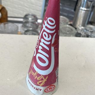 Gelato Cornetto Royal