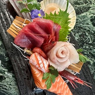 Sashimi misto 24 pezzi classic