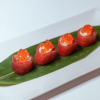Hana maki tuna