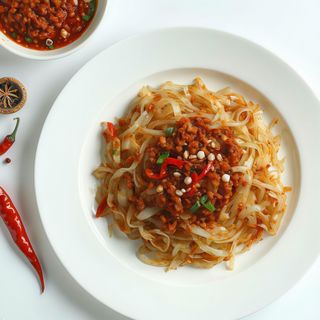 Crauti cinesi al peperoncino con ragù